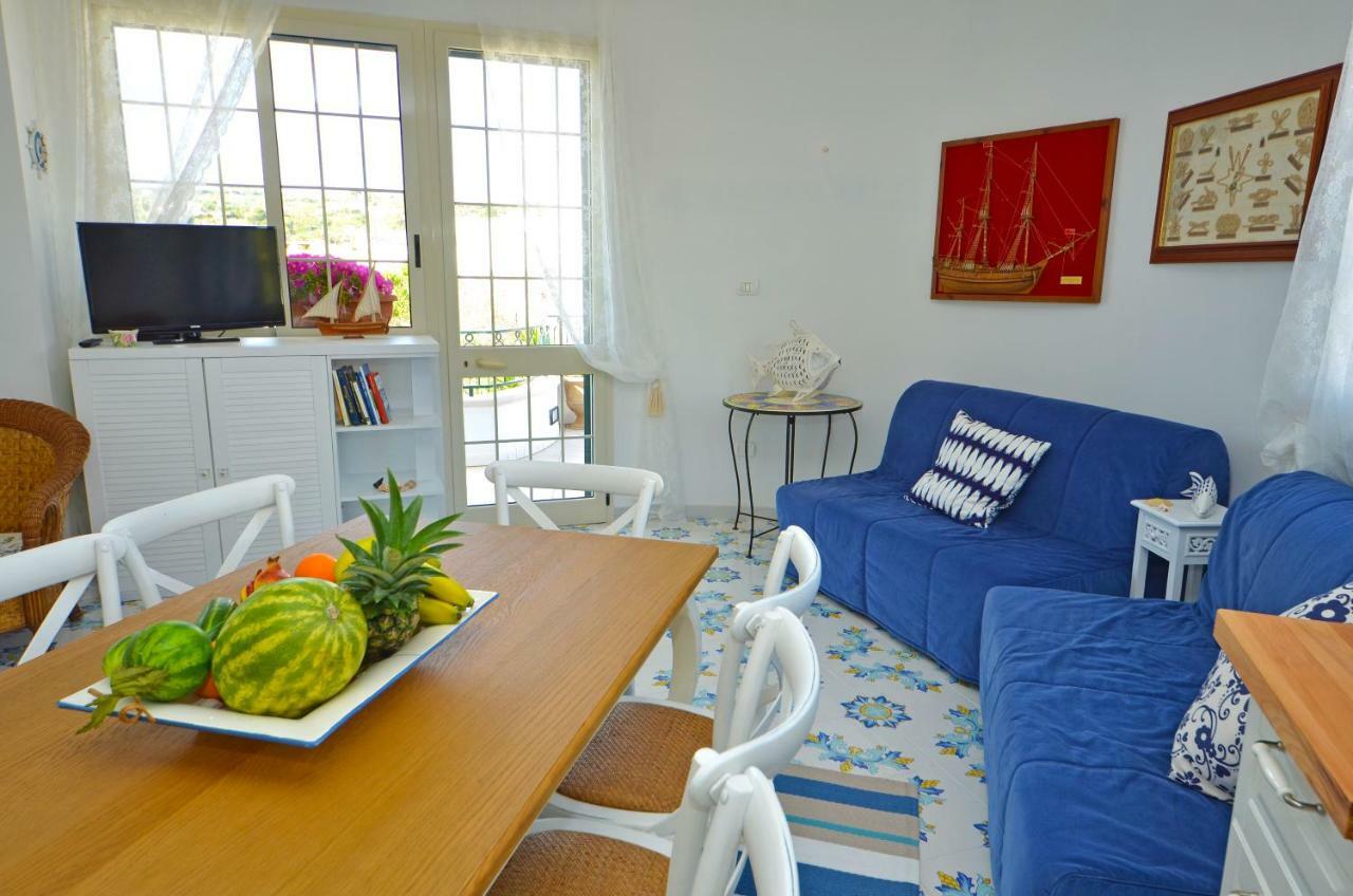 הוילה טורה ואדו Casa Baia Vista Mare מראה חיצוני תמונה